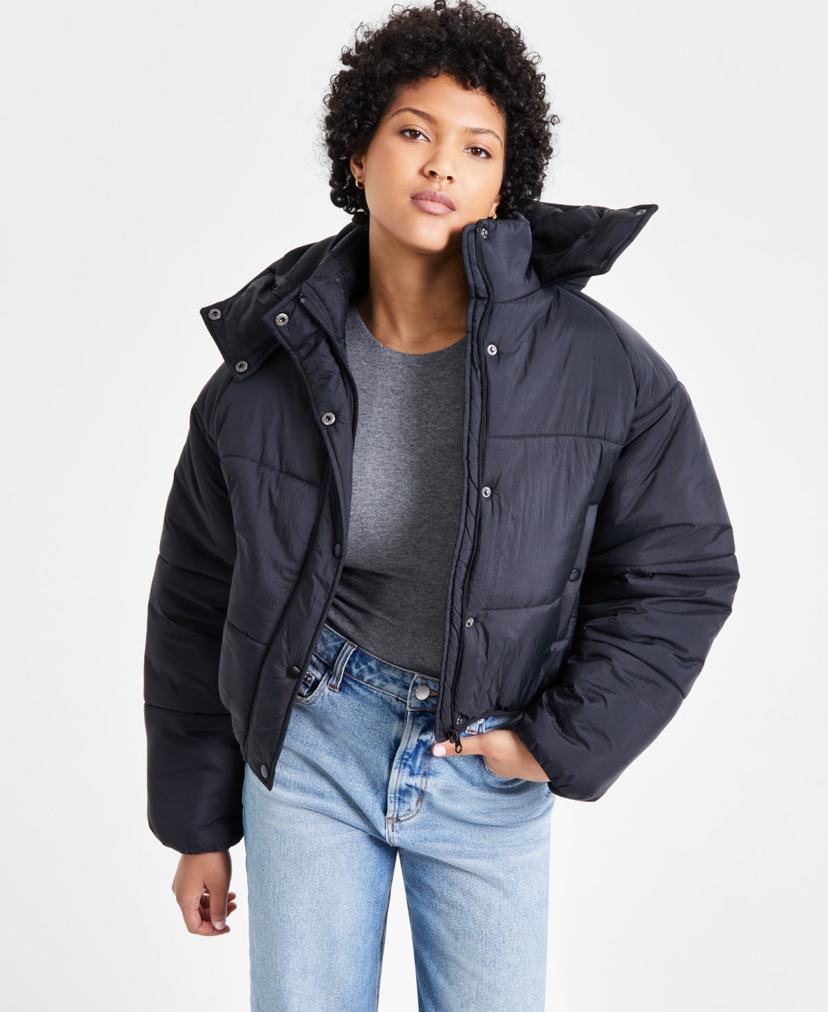 Coffeeshop Juniors' Cropped Hooded Puffer Coat In Black